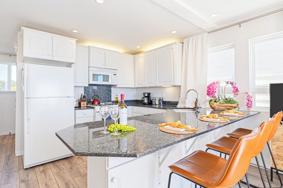 Raise a glass and make a toast to your unforgettable getaway!