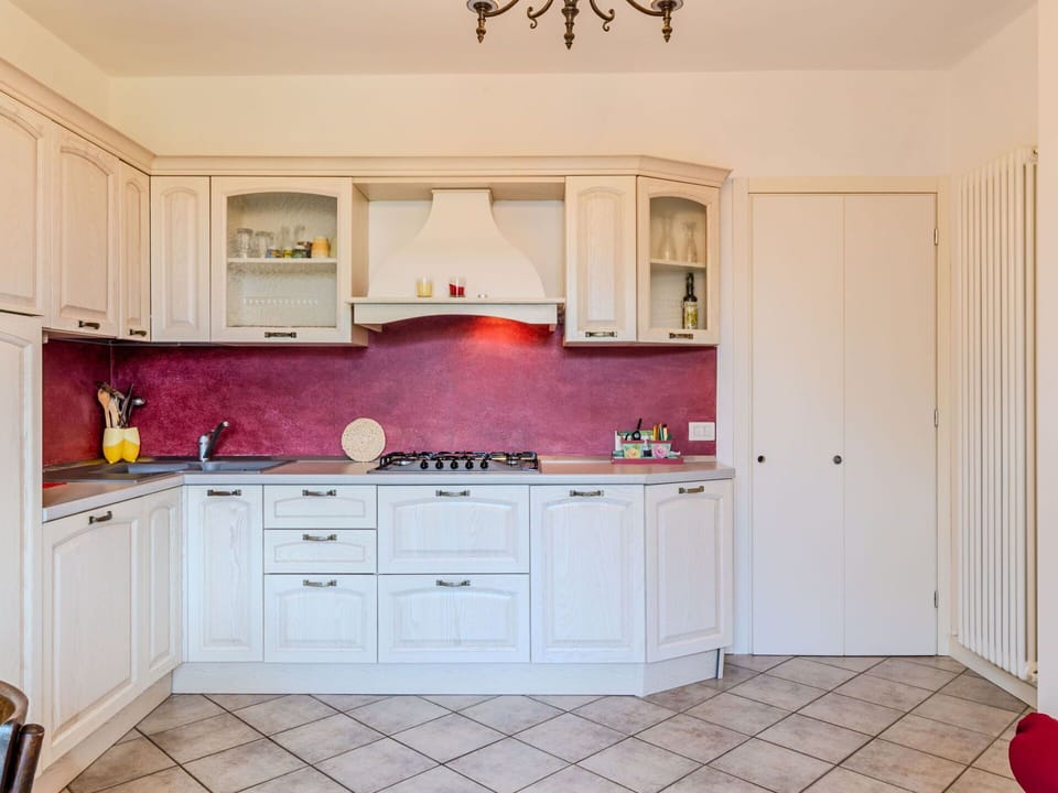Interior Design, Home, Kitchen, Cabinetry, Room, Countertop, Apartment, Cupboard, Ceiling, Tap