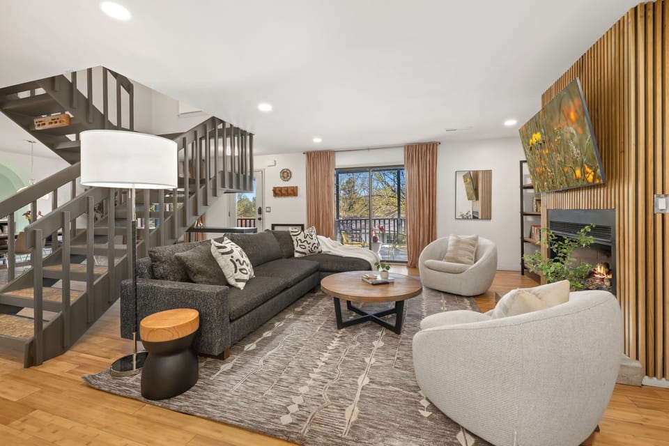 Welcome to The Markham House!