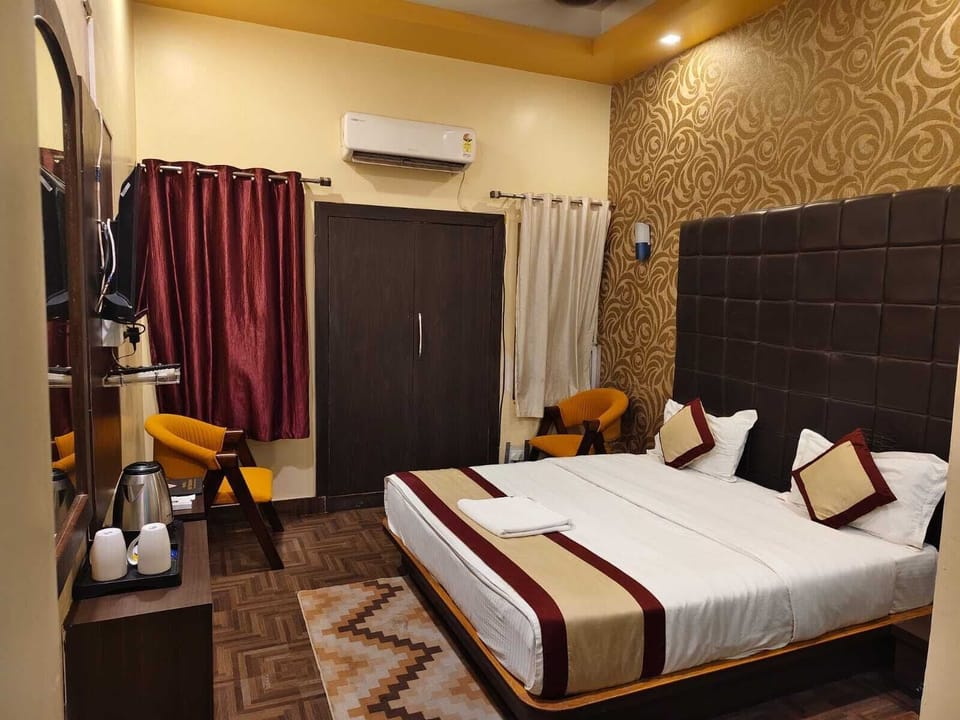 Deluxe Double Room | Desk, WiFi (free)