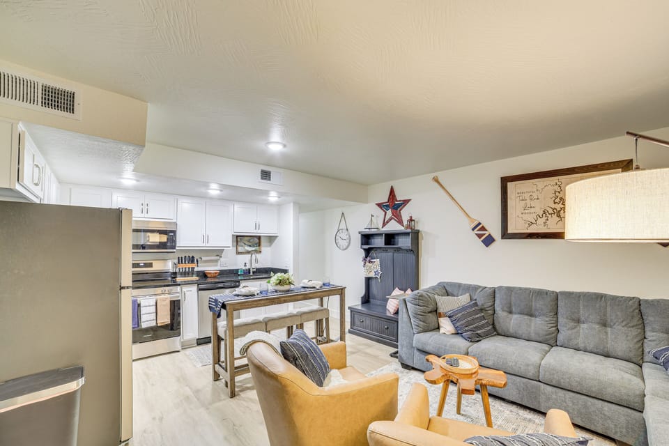 Apartment (1 Bedroom) | Interior