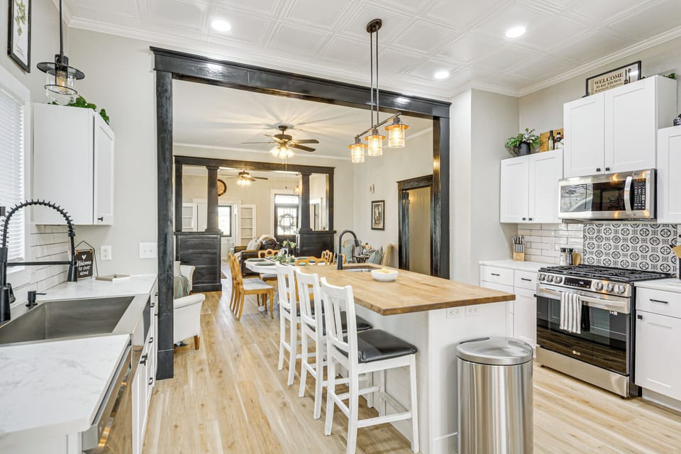 House (3 Bedrooms) | Interior