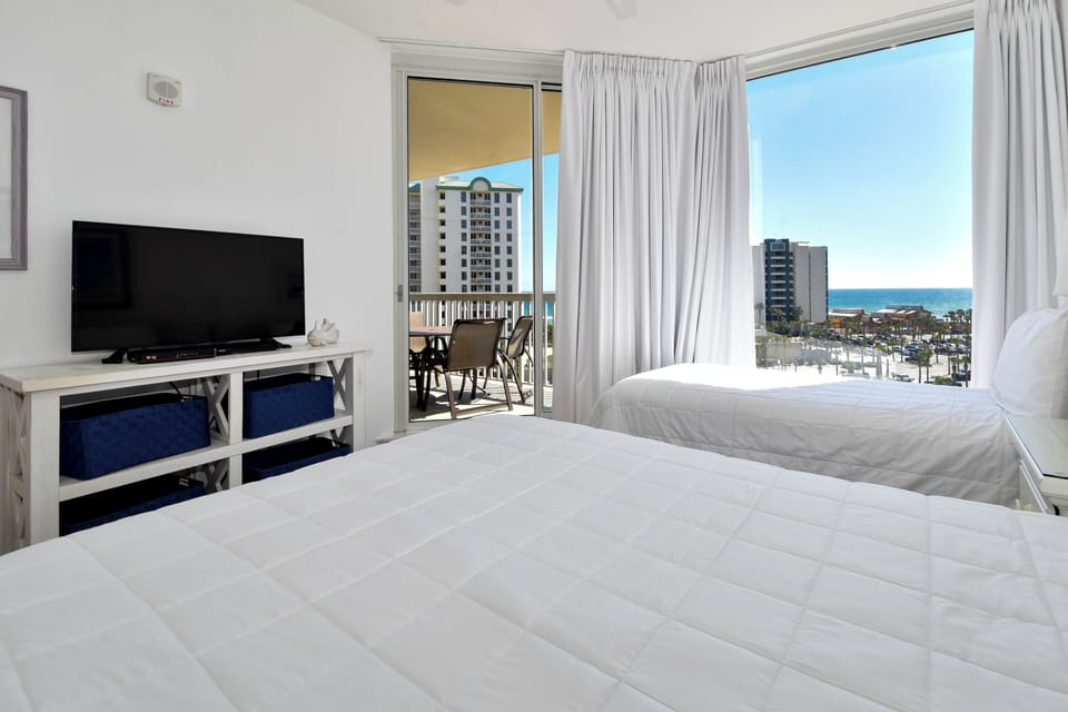 Silver Shells St. Lucia 704 - Guest Bedroom