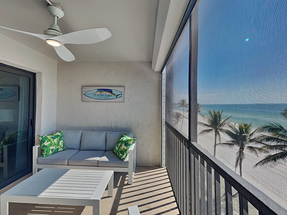 Screened-In Balcony with Stunning Gulf Views