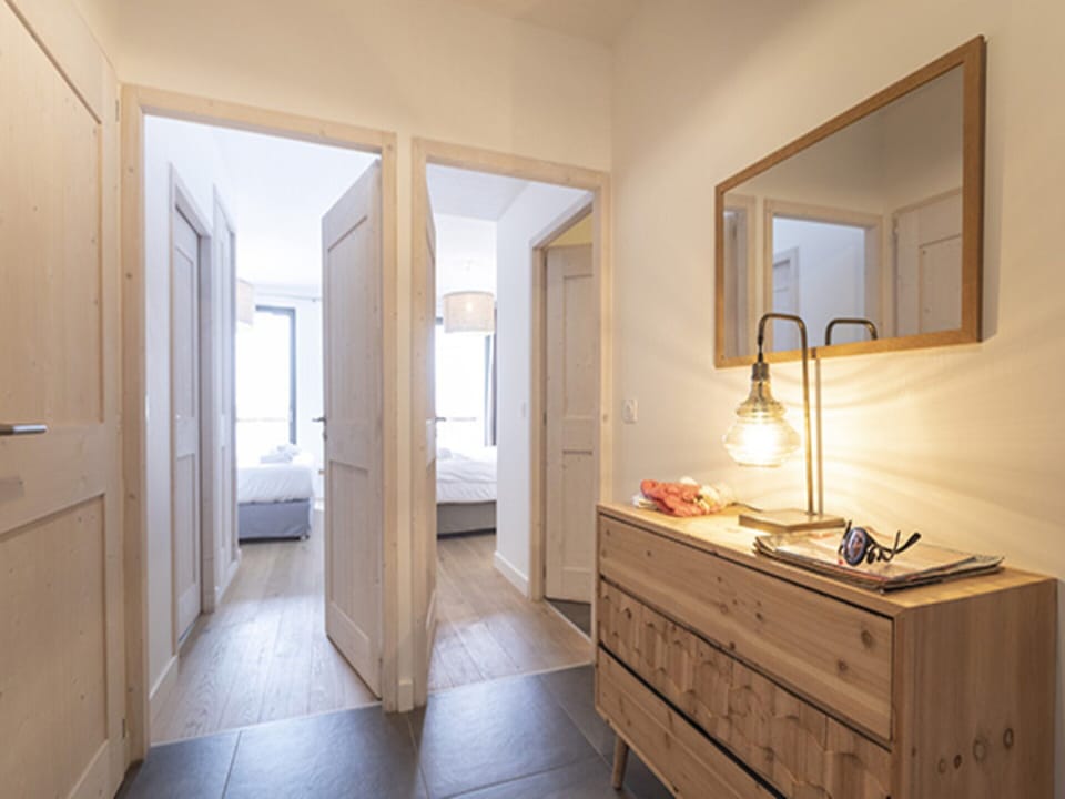 Apartment | Bathroom | Shower