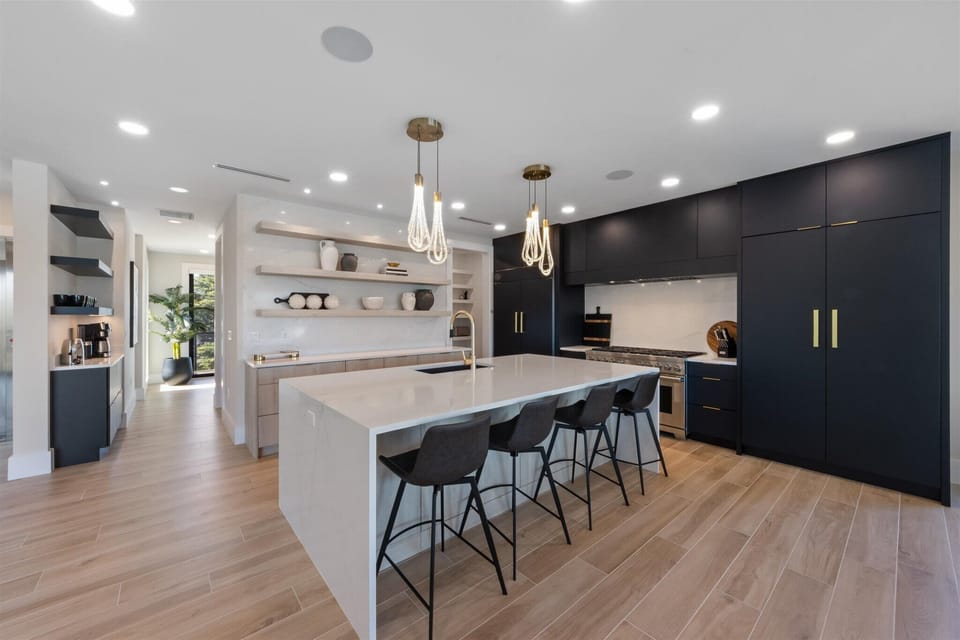 Breakfast Bar