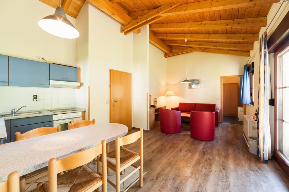 House | Dining