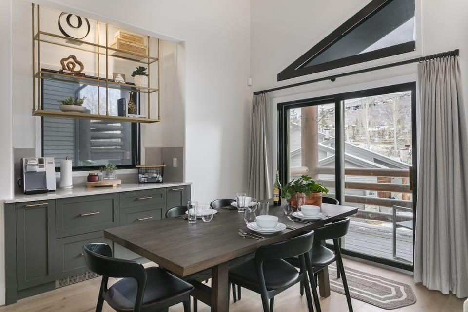 Dining Room, Dining Table, Furniture, Indoors, Table
