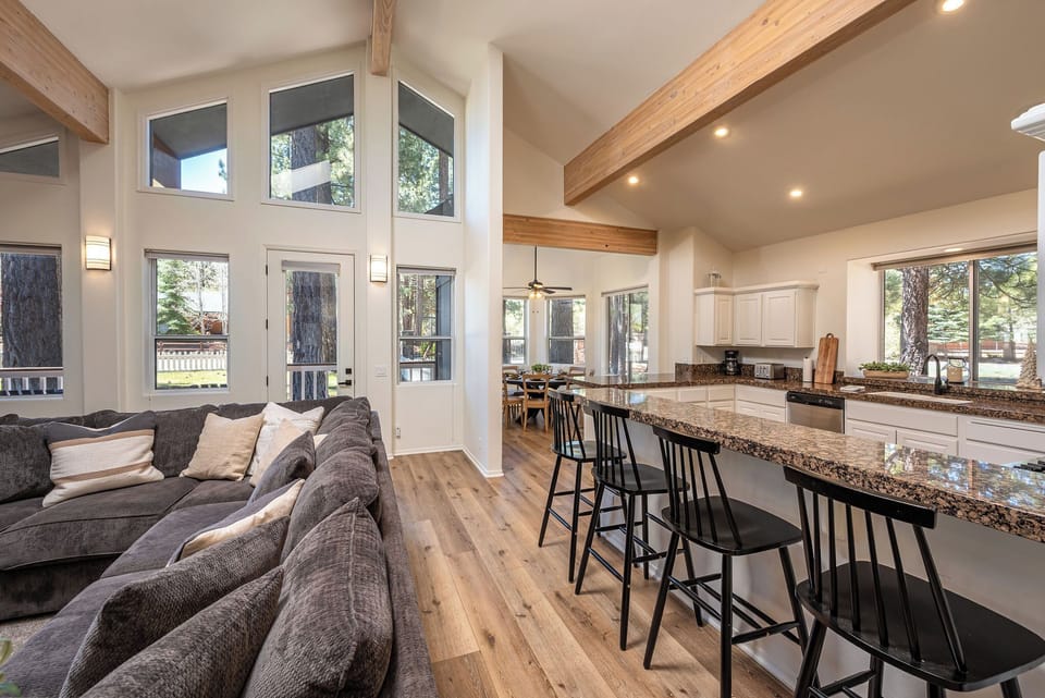 Kitchen Bar seating