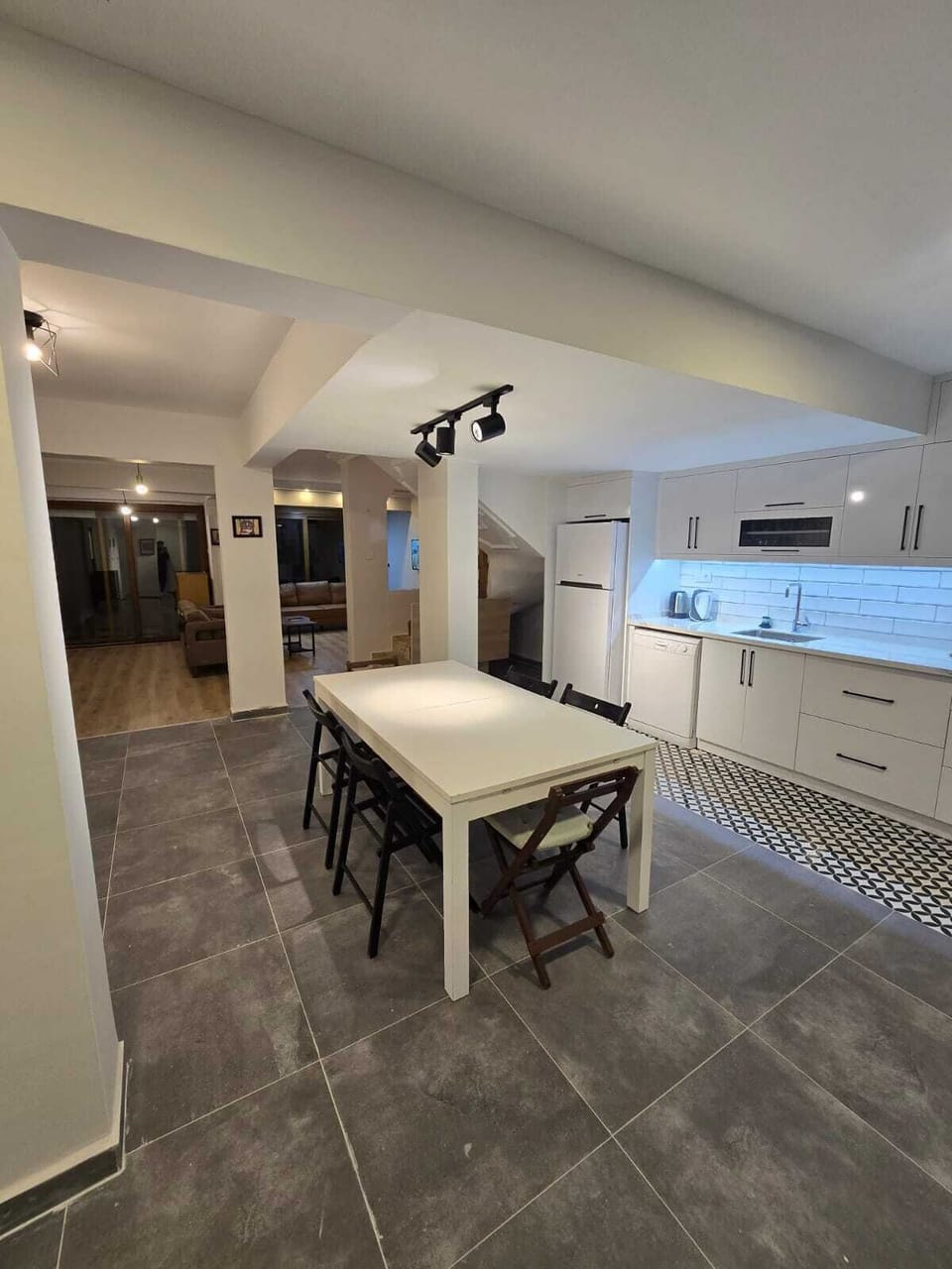 Villa, Garden View | In-room dining