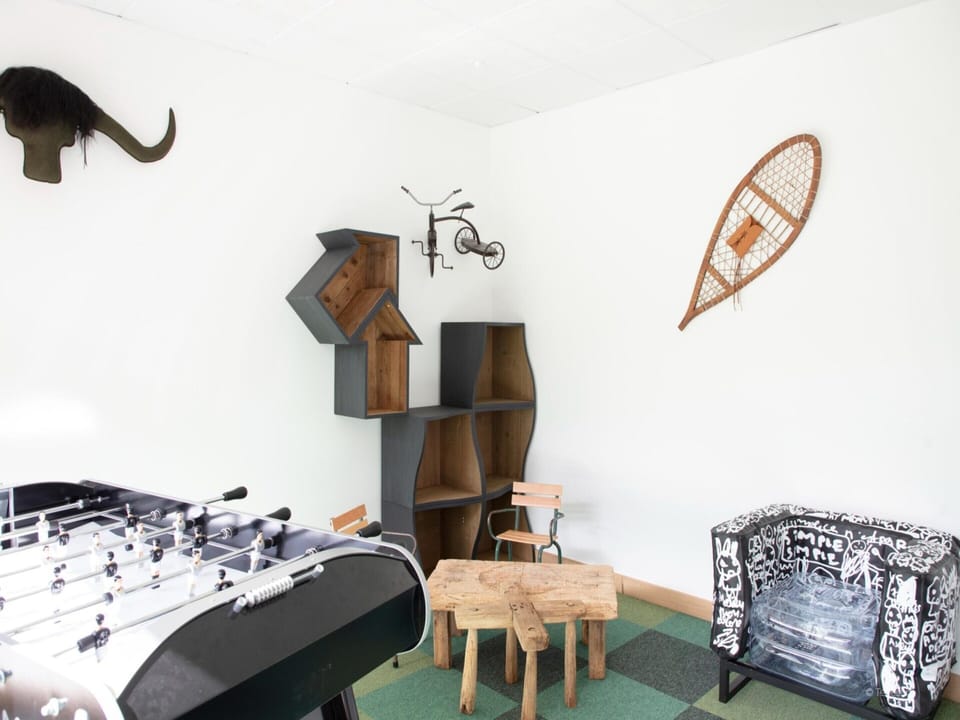 Apartment | Game room