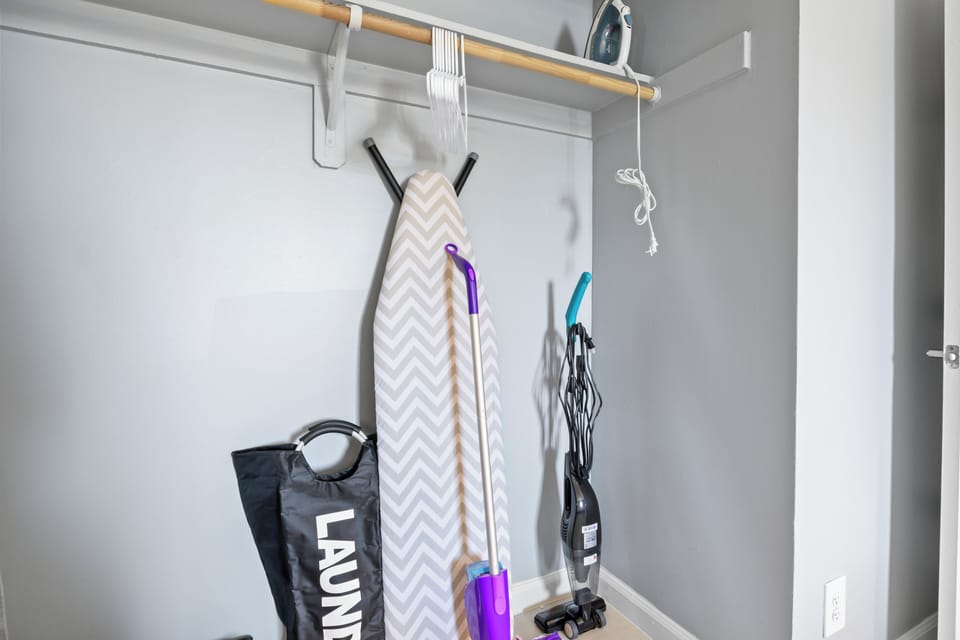 Laundry / cleaning supplies