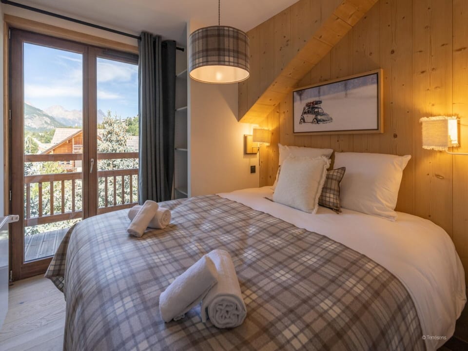 Apartment | 3 bedrooms, bed sheets