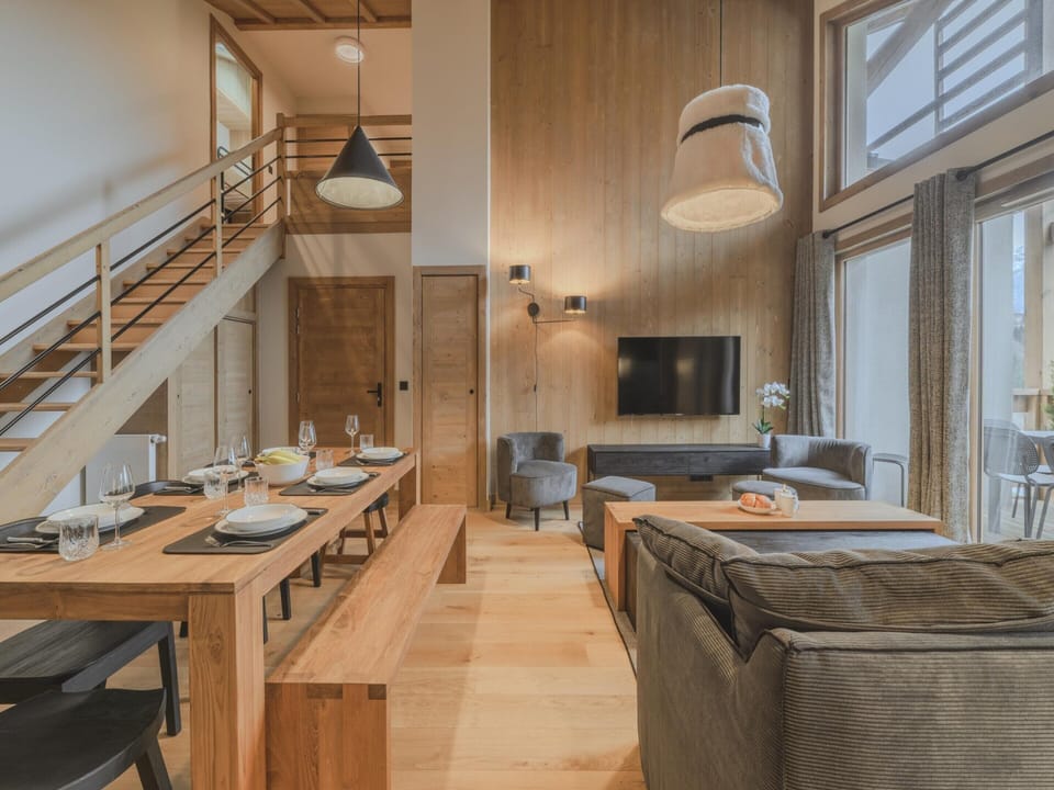 Apartment | Dining