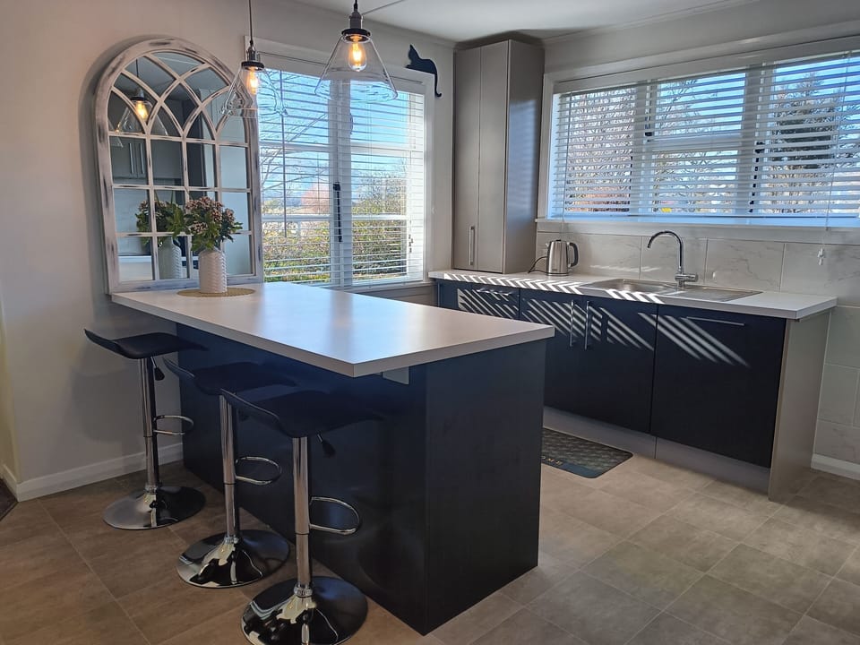 Perfect kitchen area for Holiday entertaining 