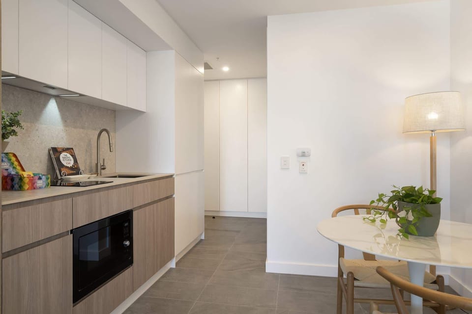 Kitchen/Dining Area