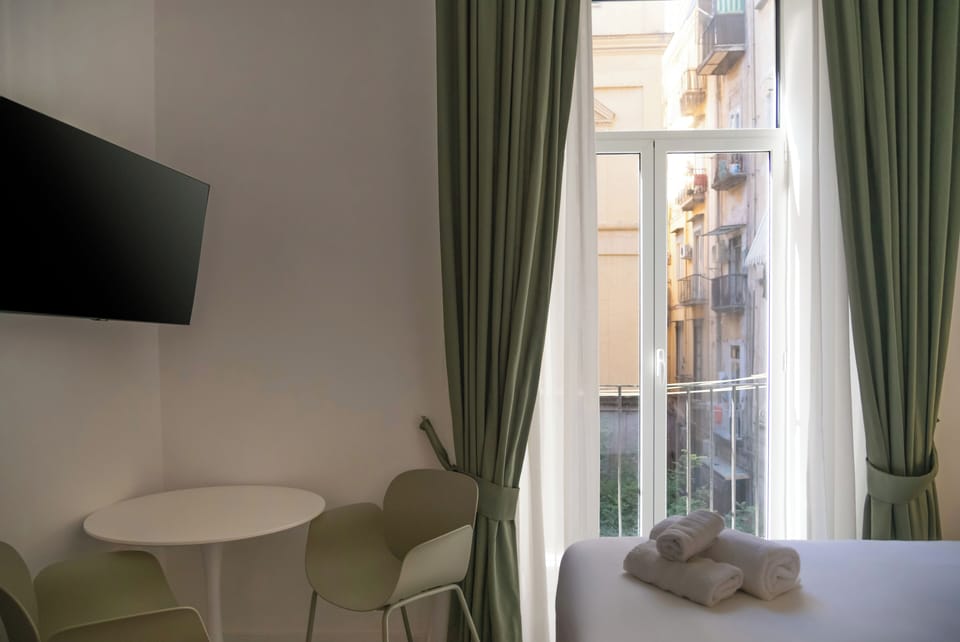 Superior Townhome, Balcony | 1 bedroom, desk, laptop workspace, blackout drapes