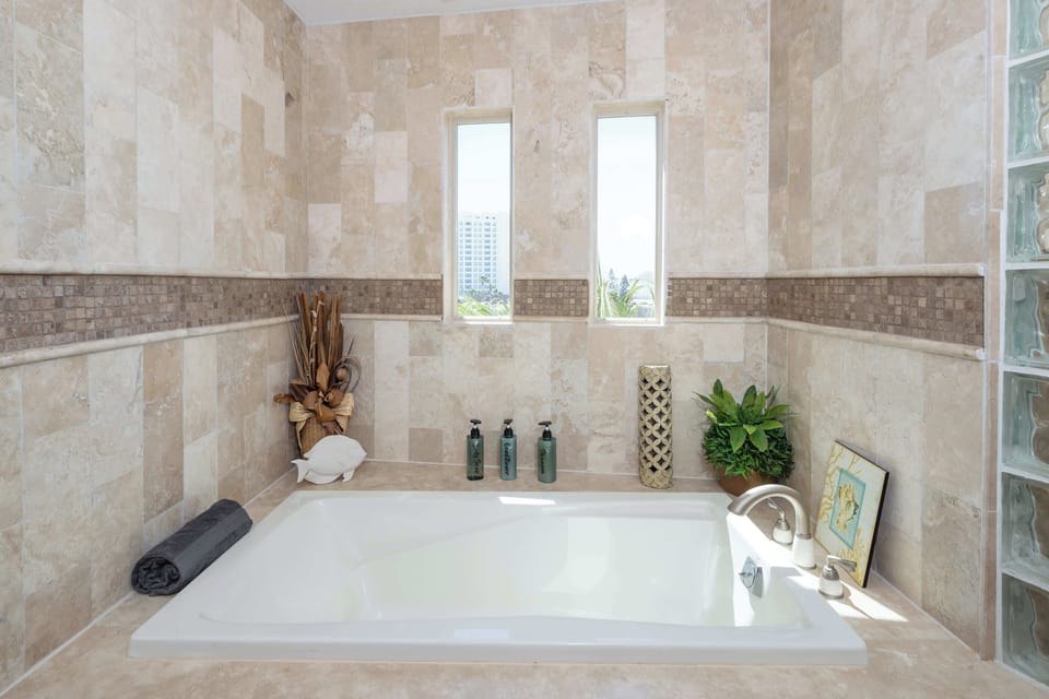 Bath tub, Relax!