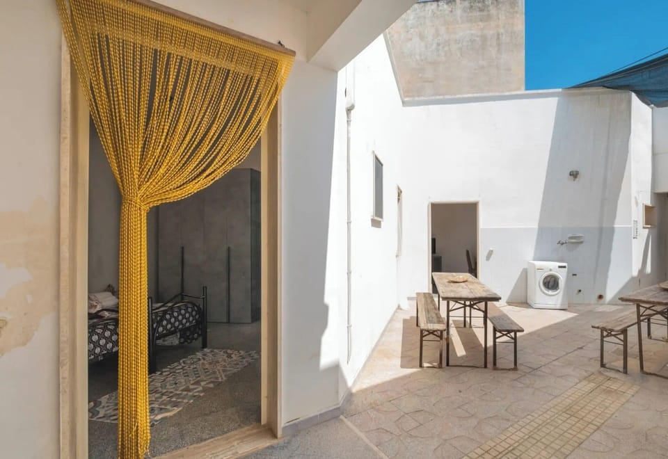 House, 2 Bedrooms, Smoking, Patio | 2 bedrooms