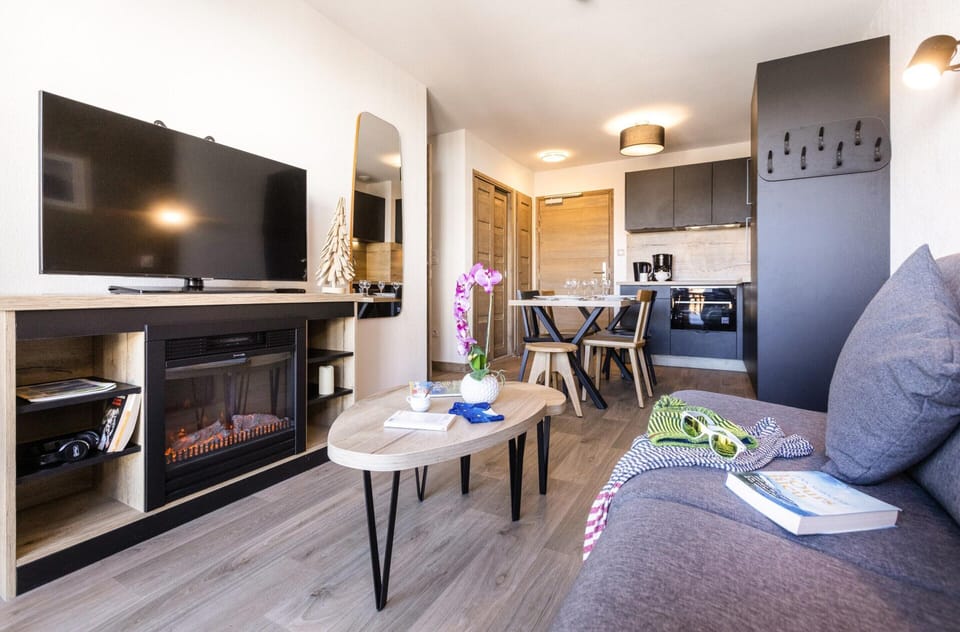 Apartment | Living room