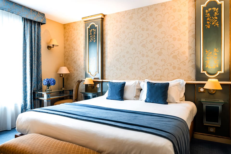 Standard Room | In-room safe, desk, blackout drapes, soundproofing