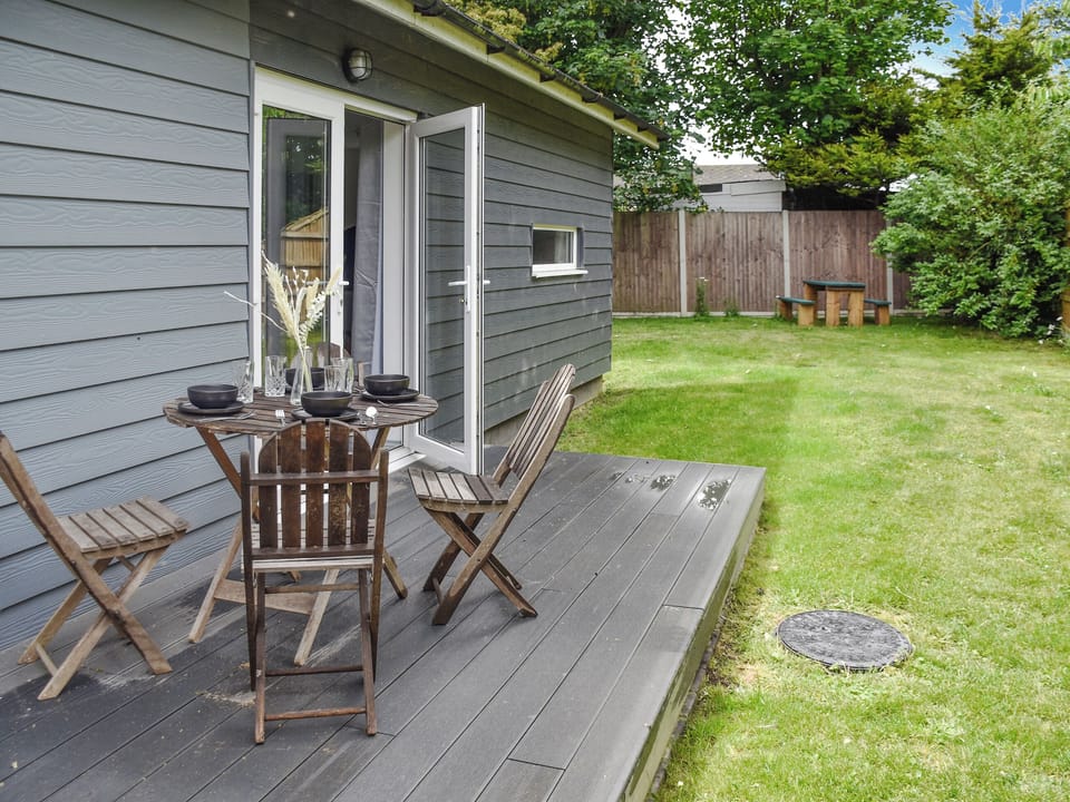 Sitting-out-area | Getaway, Hemsby