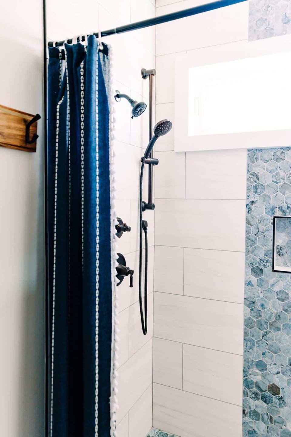 Handheld and direct shower heads