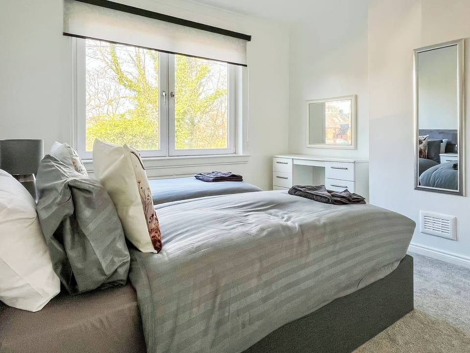 Twin bedroom | Cambusmoon Apartment, Gartocharn, near Alexandra