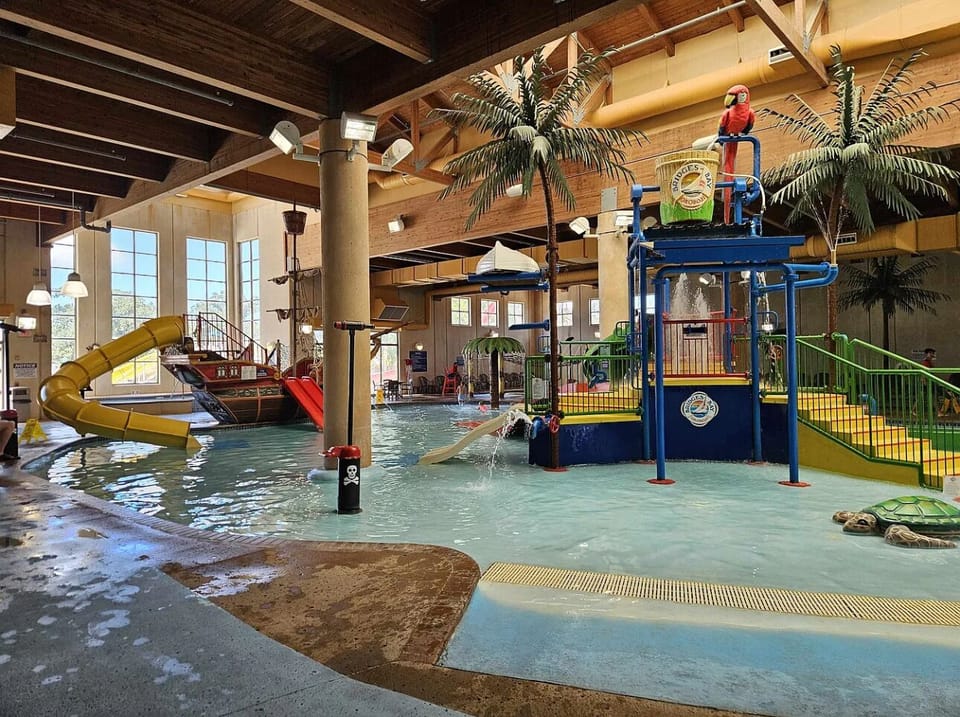 Indoor waterpark, open year round