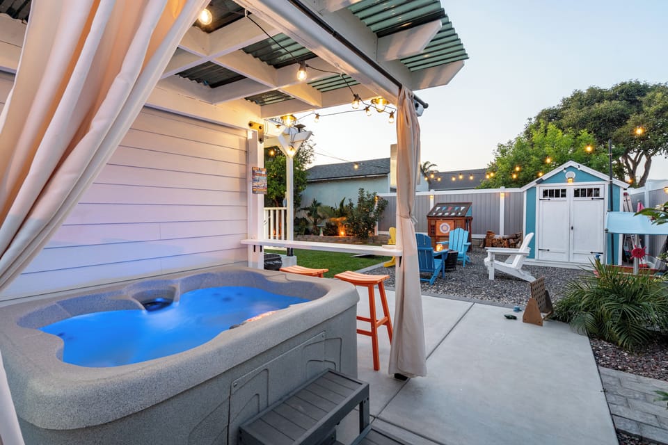 Hot tub