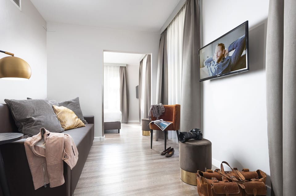 Premium Plus Room | Premium bedding, Select Comfort beds, in-room safe, desk
