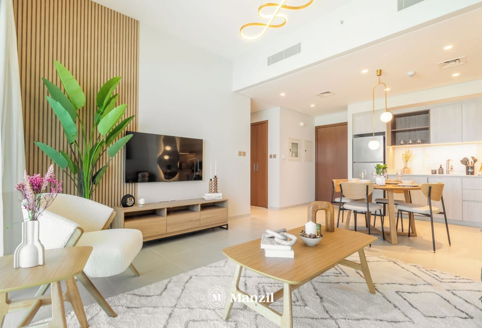 Luxury Apartment, Balcony, City View | Living area | Flat-screen TV