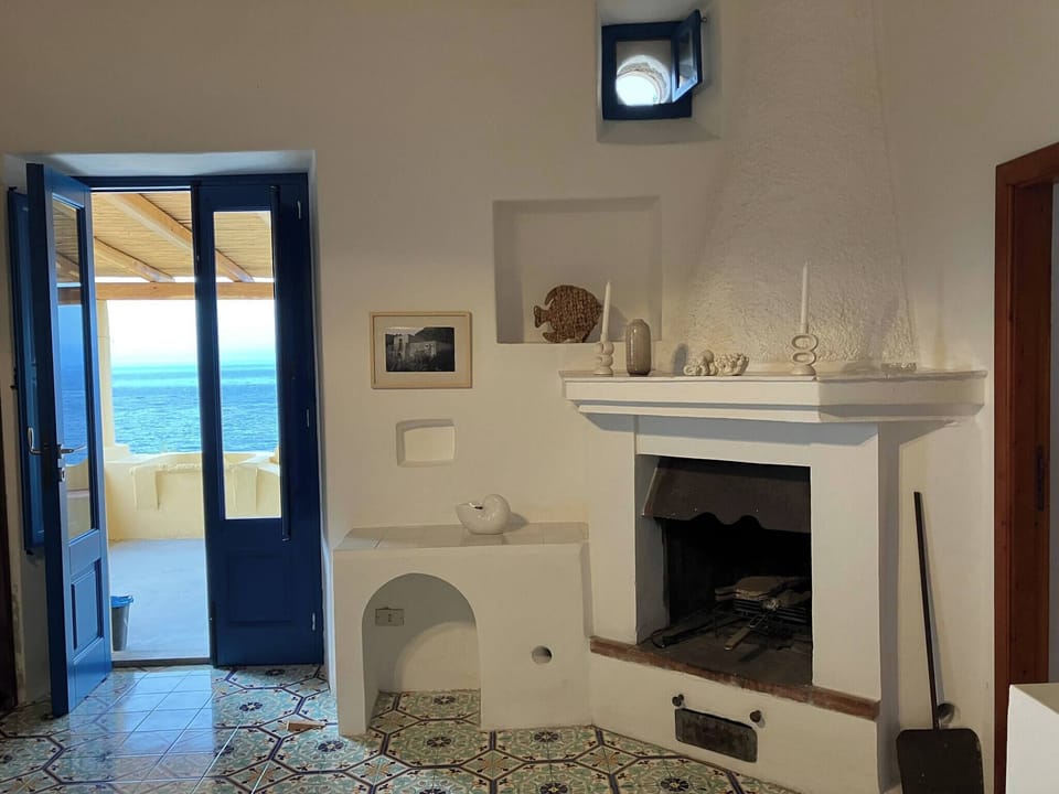 Villa, 2 Bedrooms, Smoking, Balcony | Interior
