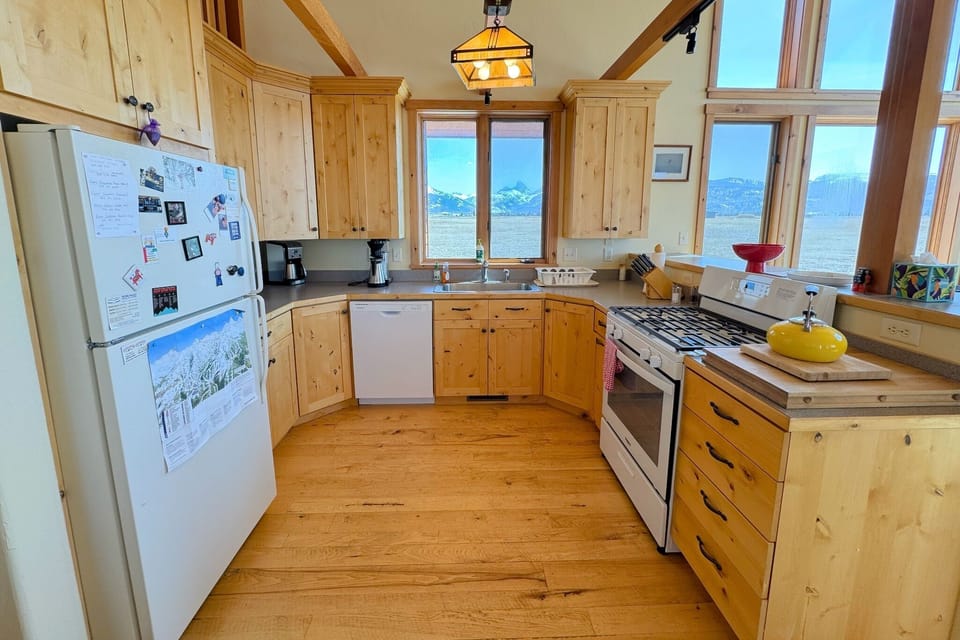 This kitchen has everything you'll need to whip up meals for the whole group.