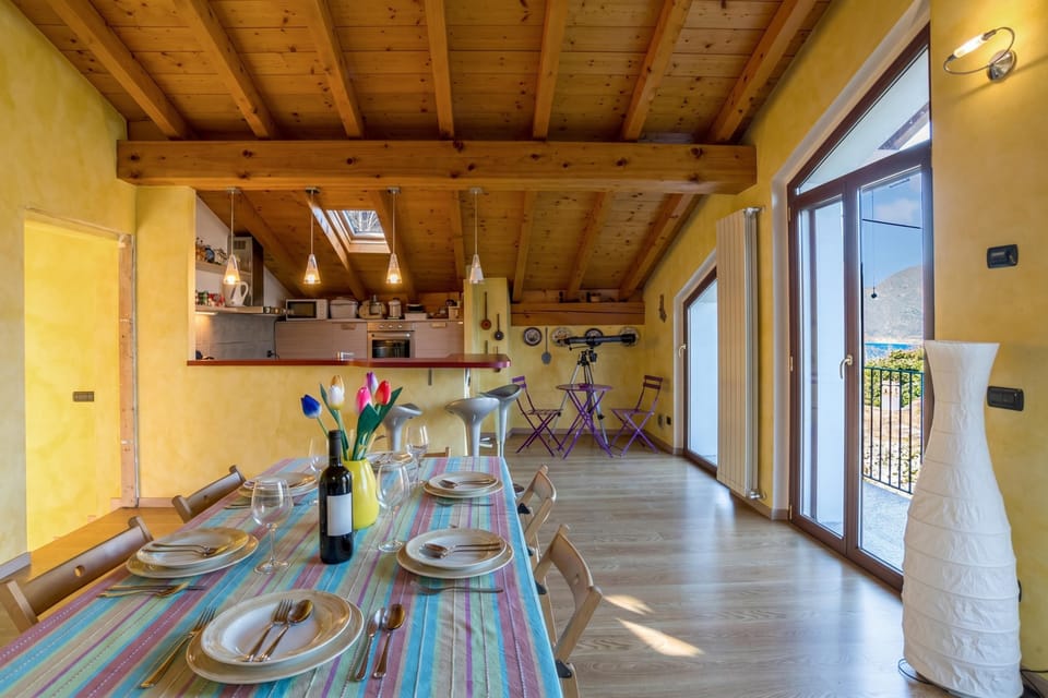 Family Apartment, Multiple Bedrooms, 2 Bathrooms, Mountainside (Cremia Dreamhouse) | Dining
