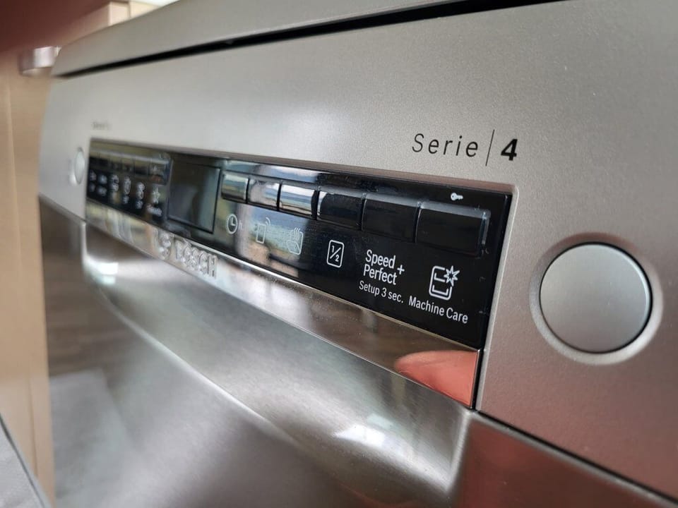 Apartment, 3 Bedrooms, 2 Bathrooms | Private kitchen | Coffee/tea maker, full-size fridge, microwave, electric kettle