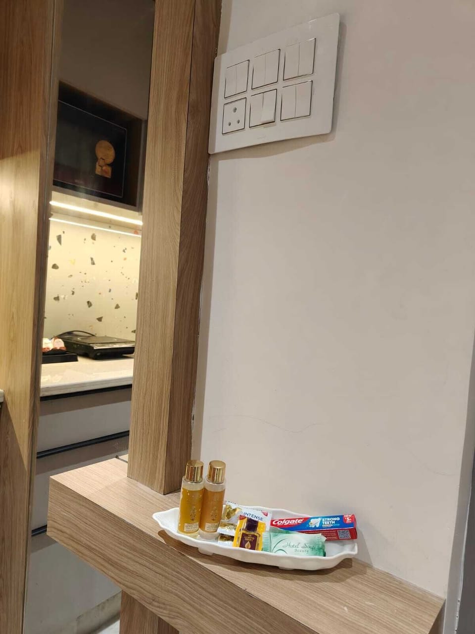 Family Vacation Suite | Private kitchen | Shared fridge, microwave