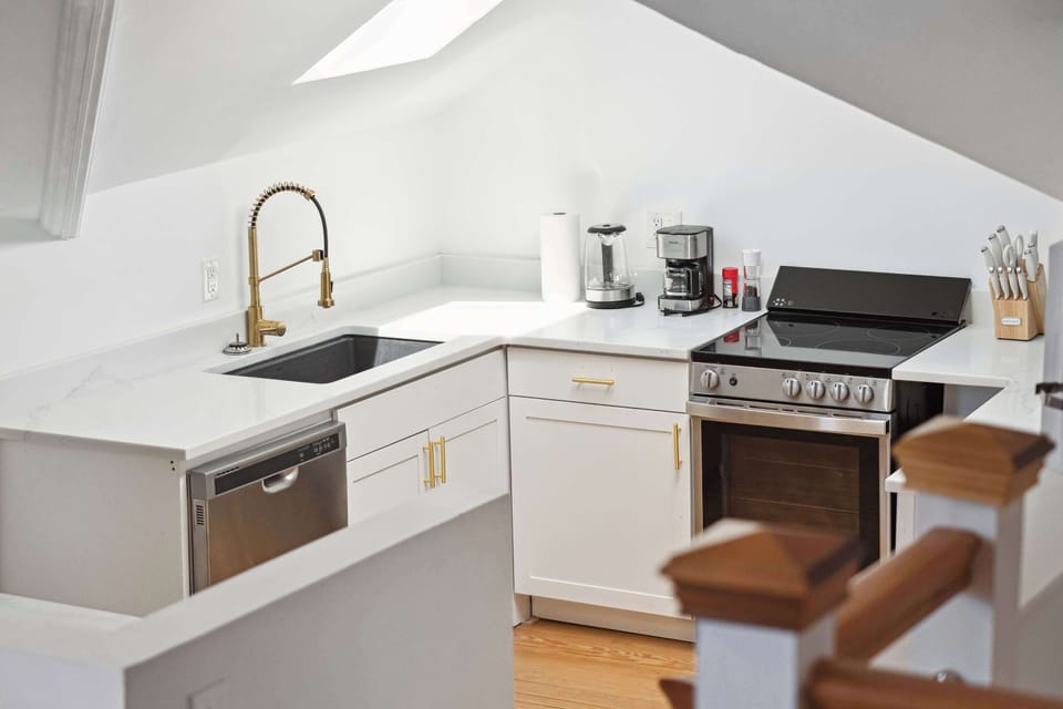 fully stocked sunken kitchen