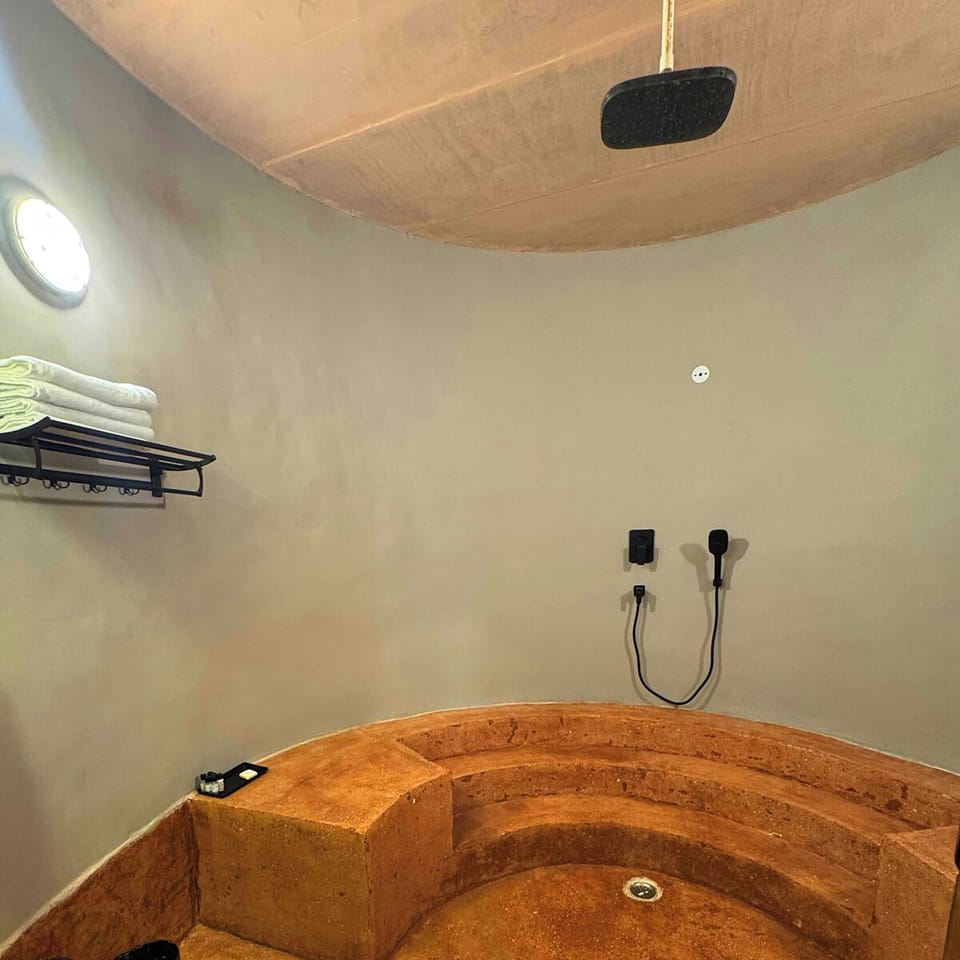 Luxury Cottage | Bathroom
