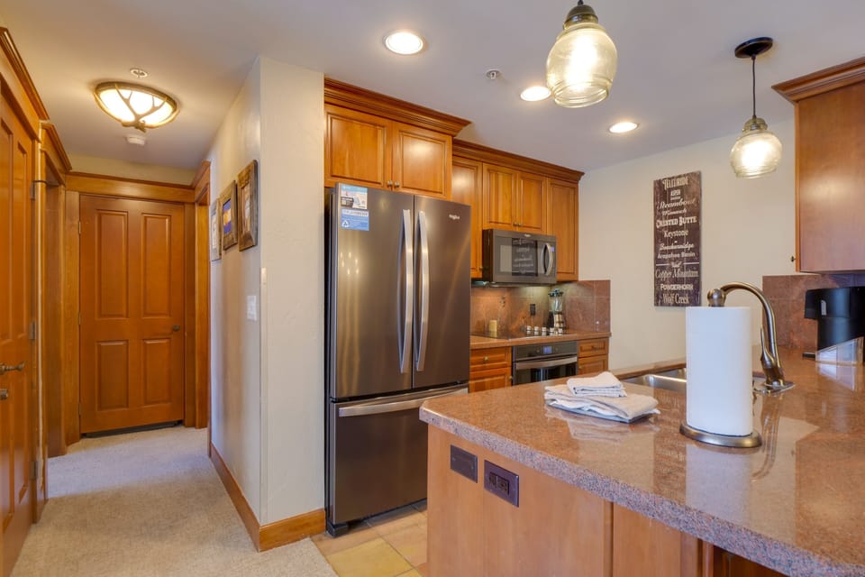 Indoors, Floor, Flooring, Appliance, Refrigerator
