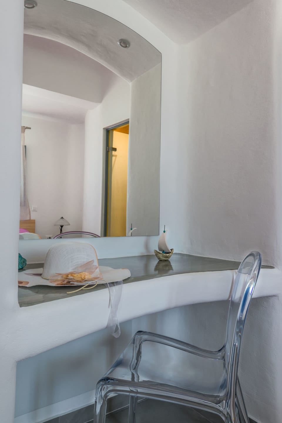 House, Jetted Tub | 2 bedrooms, in-room safe, individually decorated, iron/ironing board