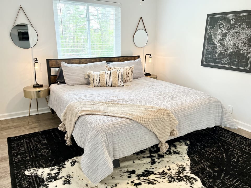 Comfortable King Bed