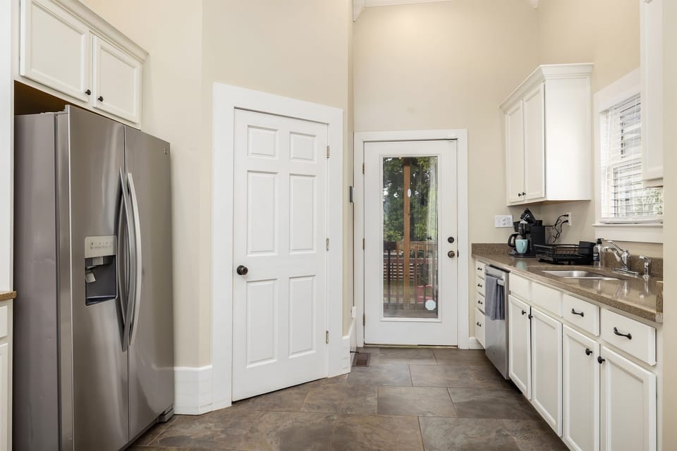 Enjoy a fully stocked kitchen in your rental, equipped with all the essentials and appliances you need to prepare delicious meals during your stay.