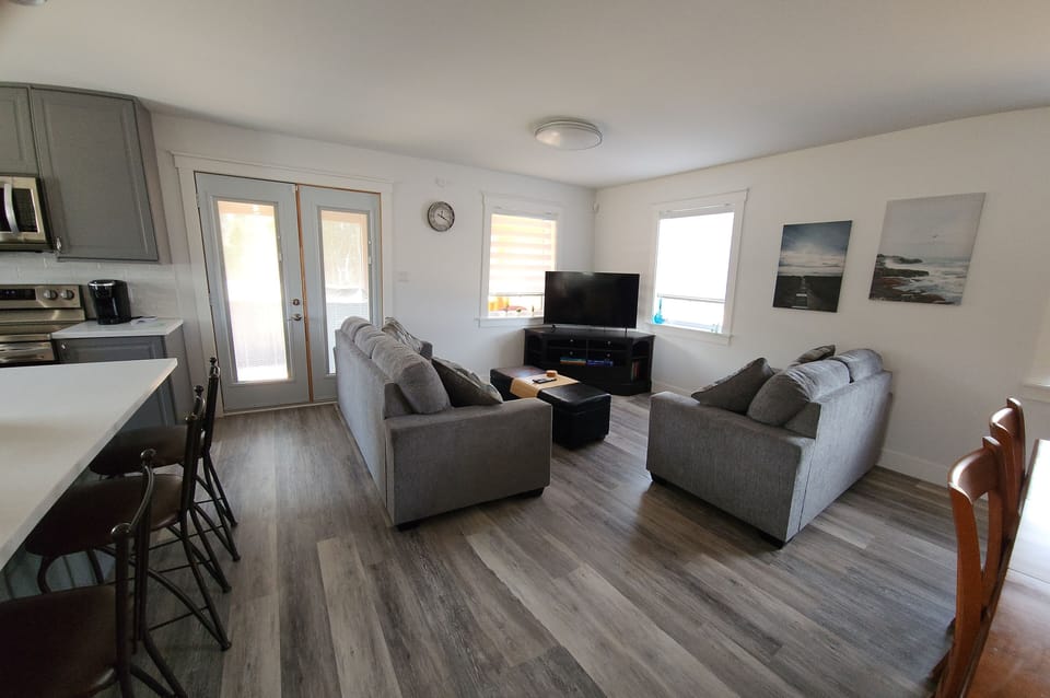 Living room with Smart TV (Google)