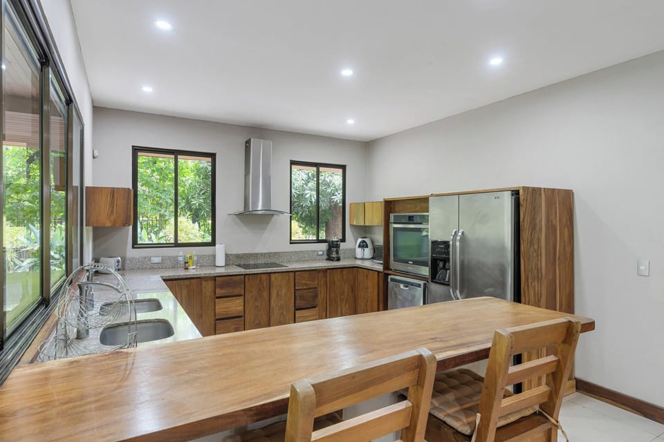 House, Garden View | Private kitchen