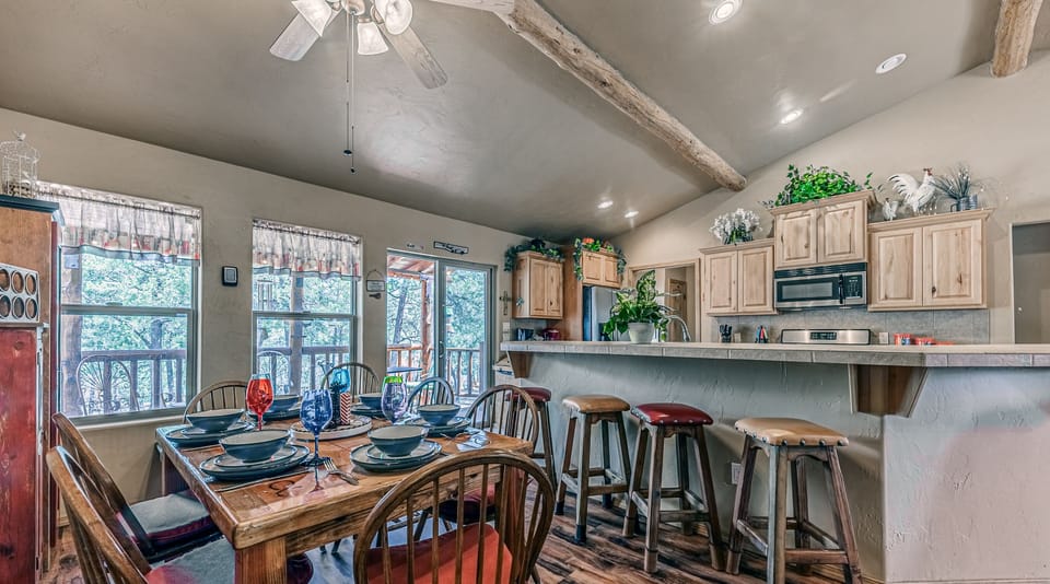 Dining area open to kitchen