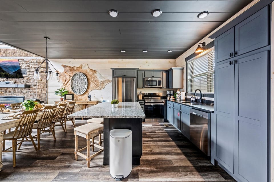 Fully equipped kitchen with stunning mountain views