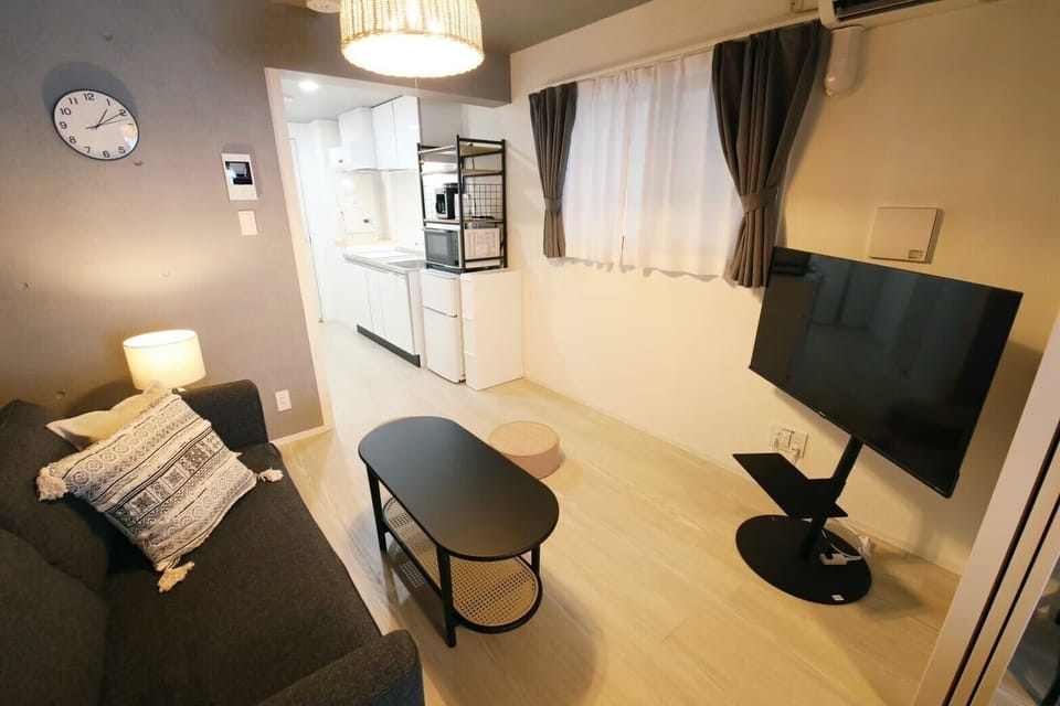 Basic Apartment | 1 bedroom, blackout drapes, iron/ironing board, free WiFi