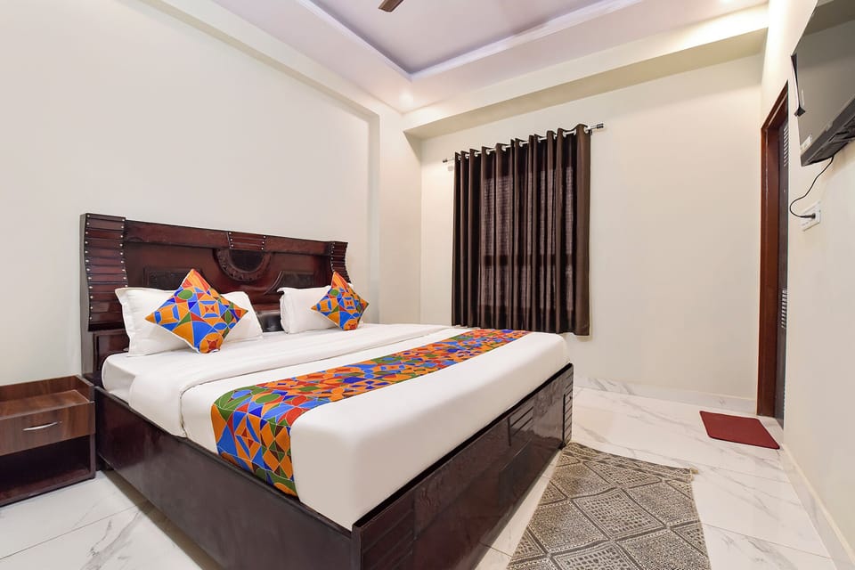 1 bedroom, Egyptian cotton sheets, premium bedding, in-room safe