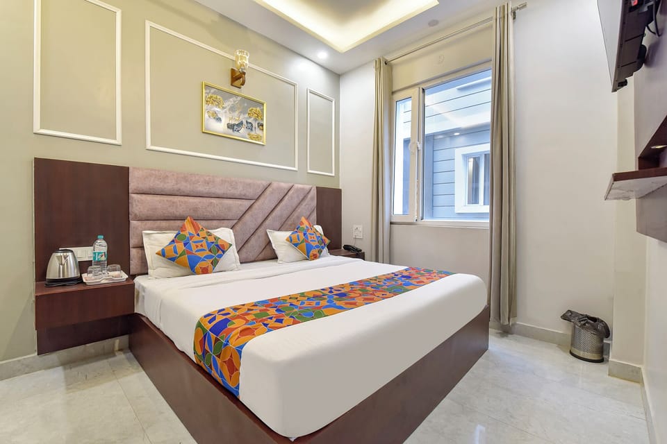 Deluxe Room | Egyptian cotton sheets, premium bedding, in-room safe, free WiFi